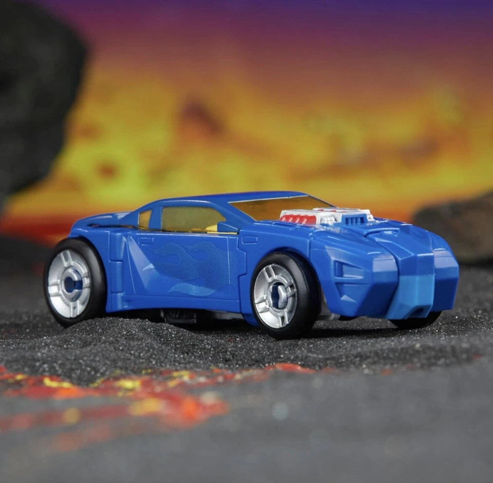 Transformers: Generations Hasbro 2024 Legacy United Deluxe Class (AUTOBOT SIDE BURN) 8+ New